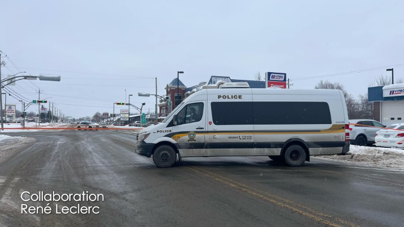 Messenger creation D71B80D1 4149 4A30 99CF 11B23F7C3E0E1W