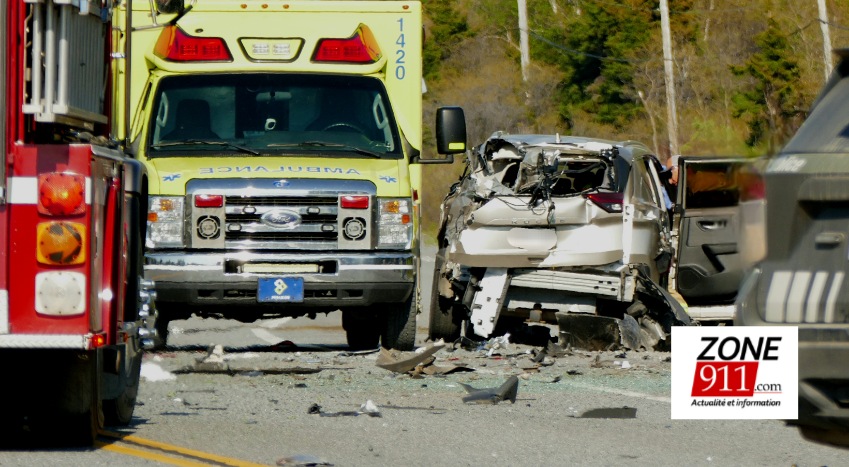 Accident impliquant trois véhicules à Sainte-Anne-des-Monts : quatre blessés transportés à l’hôpital
