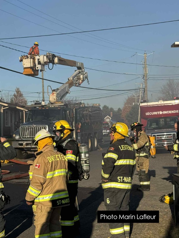 Messenger creation E80159A4 E150 481D 877A 02623F40C35D1W