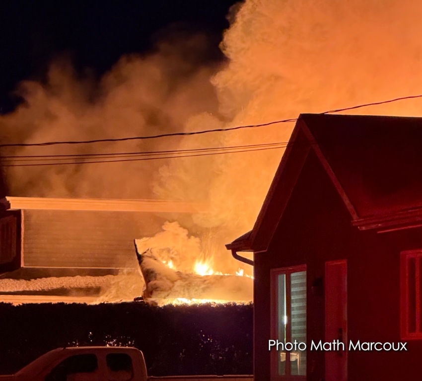 Messenger creation EE0EB165 2764 4AE2 8DCD 9C7308535260